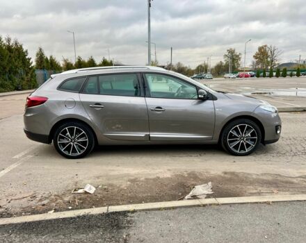 Рено Меган 2012 в Житомире на Automoto.ua Серый Рено Меган, объемом двигателя 1.5 л и пробегом 224 тыс. км за 8300 $, фото 5 на Automoto.ua