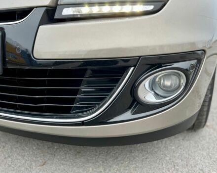 Сірий Рено Меган, об'ємом двигуна 1.5 л та пробігом 217 тис. км за 8300 $, фото 13 на Automoto.ua