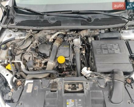 Сірий Рено Меган, об'ємом двигуна 1.46 л та пробігом 241 тис. км за 7800 $, фото 12 на Automoto.ua