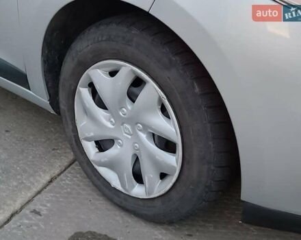 Серый Рено Меган, объемом двигателя 1.5 л и пробегом 269 тыс. км за 7590 $, фото 1 на Automoto.ua