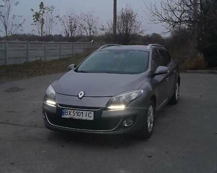 Сірий Рено Меган, об'ємом двигуна 1.2 л та пробігом 199 тис. км за 6499 $, фото 2 на Automoto.ua