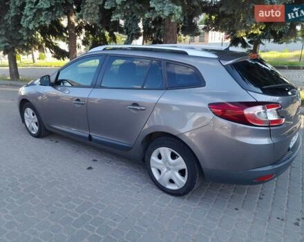 Серый Рено Меган, объемом двигателя 1.5 л и пробегом 242 тыс. км за 7100 $, фото 2 на Automoto.ua