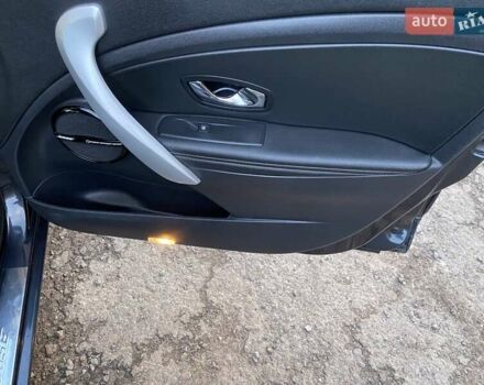 Серый Рено Меган, объемом двигателя 1.5 л и пробегом 194 тыс. км за 8850 $, фото 156 на Automoto.ua