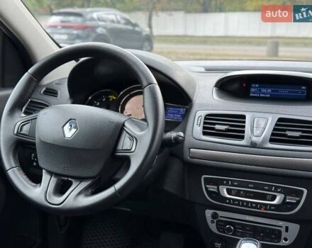 Серый Рено Меган, объемом двигателя 1.46 л и пробегом 253 тыс. км за 6700 $, фото 19 на Automoto.ua