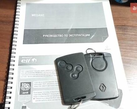 Серый Рено Меган, объемом двигателя 1.5 л и пробегом 250 тыс. км за 8100 $, фото 16 на Automoto.ua