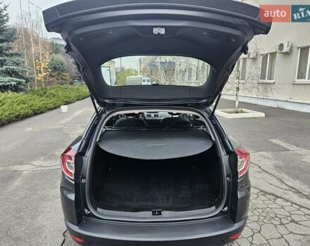 Серый Рено Меган, объемом двигателя 1.6 л и пробегом 173 тыс. км за 7450 $, фото 45 на Automoto.ua