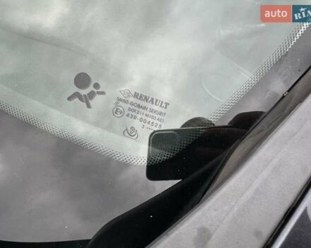 Серый Рено Меган, объемом двигателя 1.5 л и пробегом 210 тыс. км за 9850 $, фото 9 на Automoto.ua