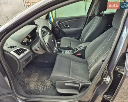 Серый Рено Меган, объемом двигателя 1.5 л и пробегом 302 тыс. км за 7150 $, фото 20 на Automoto.ua