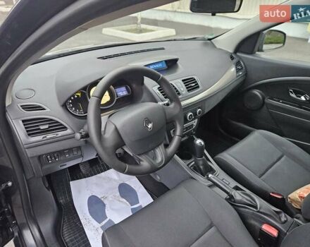 Серый Рено Меган, объемом двигателя 1.6 л и пробегом 173 тыс. км за 7450 $, фото 74 на Automoto.ua