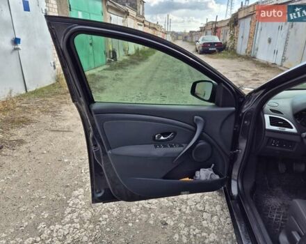 Серый Рено Меган, объемом двигателя 1.5 л и пробегом 302 тыс. км за 7150 $, фото 21 на Automoto.ua