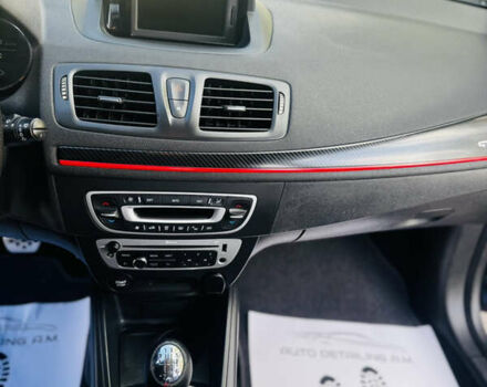 Серый Рено Меган, объемом двигателя 1.5 л и пробегом 280 тыс. км за 8999 $, фото 44 на Automoto.ua