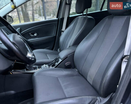 Серый Рено Меган, объемом двигателя 1.5 л и пробегом 264 тыс. км за 7600 $, фото 15 на Automoto.ua