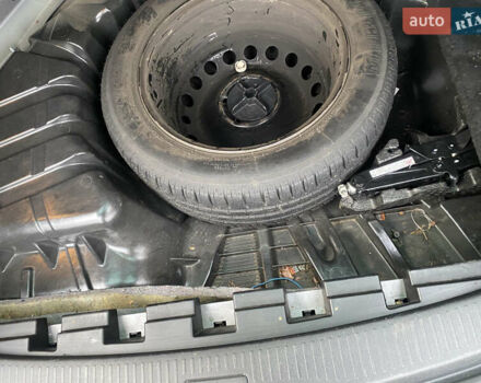 Серый Рено Меган, объемом двигателя 1.5 л и пробегом 222 тыс. км за 7750 $, фото 22 на Automoto.ua