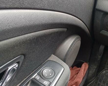 Сірий Рено Меган, об'ємом двигуна 1.46 л та пробігом 300 тис. км за 7500 $, фото 8 на Automoto.ua