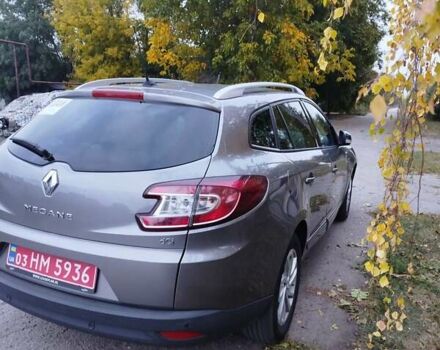 Сірий Рено Меган, об'ємом двигуна 1.46 л та пробігом 270 тис. км за 9100 $, фото 6 на Automoto.ua