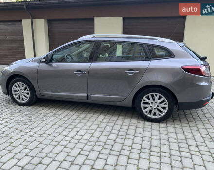 Сірий Рено Меган, об'ємом двигуна 1.5 л та пробігом 250 тис. км за 8250 $, фото 7 на Automoto.ua