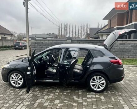 Серый Рено Меган, объемом двигателя 1.46 л и пробегом 230 тыс. км за 7470 $, фото 86 на Automoto.ua