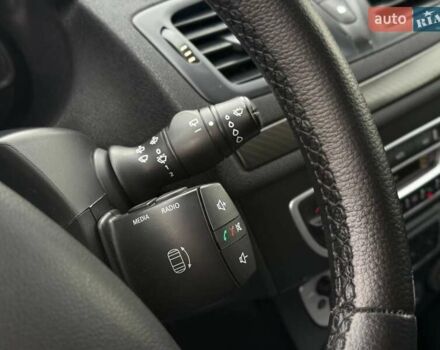 Серый Рено Меган, объемом двигателя 1.46 л и пробегом 253 тыс. км за 6400 $, фото 22 на Automoto.ua