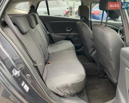 Серый Рено Меган, объемом двигателя 1.46 л и пробегом 281 тыс. км за 7800 $, фото 17 на Automoto.ua