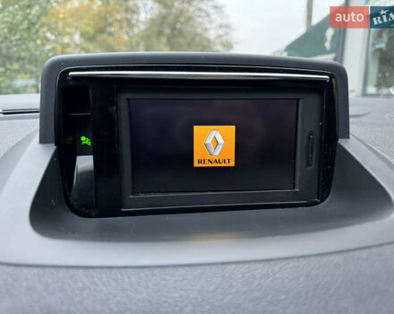 Серый Рено Меган, объемом двигателя 1.46 л и пробегом 285 тыс. км за 7400 $, фото 18 на Automoto.ua