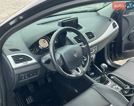 Серый Рено Меган, объемом двигателя 1.46 л и пробегом 230 тыс. км за 7470 $, фото 38 на Automoto.ua