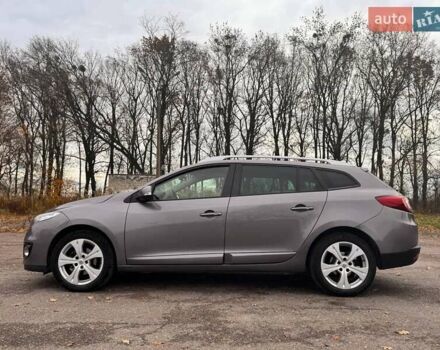 Сірий Рено Меган, об'ємом двигуна 1.46 л та пробігом 279 тис. км за 7450 $, фото 5 на Automoto.ua