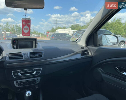 Сірий Рено Меган, об'ємом двигуна 1.5 л та пробігом 232 тис. км за 8850 $, фото 9 на Automoto.ua