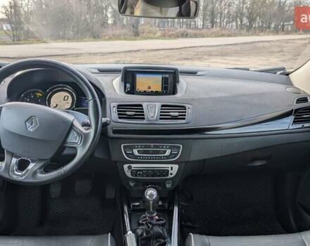 Серый Рено Меган, объемом двигателя 1.46 л и пробегом 239 тыс. км за 8700 $, фото 11 на Automoto.ua