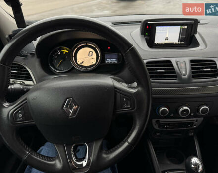 Серый Рено Меган, объемом двигателя 1.46 л и пробегом 250 тыс. км за 7300 $, фото 17 на Automoto.ua