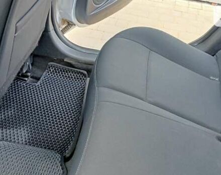 Сірий Рено Меган, об'ємом двигуна 1.46 л та пробігом 365 тис. км за 8300 $, фото 11 на Automoto.ua