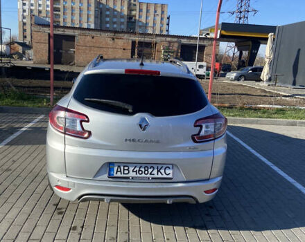 Серый Рено Меган, объемом двигателя 1.46 л и пробегом 288 тыс. км за 7800 $, фото 3 на Automoto.ua