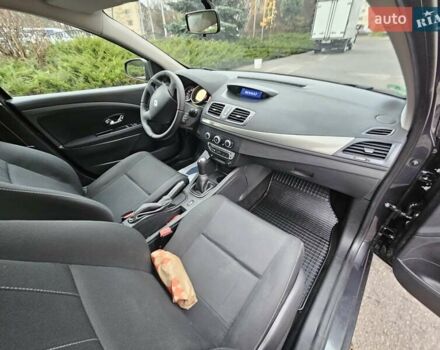 Серый Рено Меган, объемом двигателя 1.6 л и пробегом 173 тыс. км за 7450 $, фото 67 на Automoto.ua