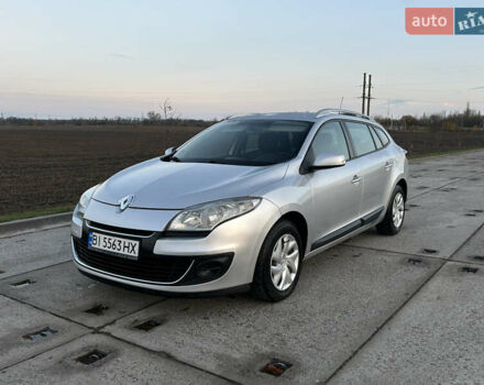 Серый Рено Меган, объемом двигателя 1.46 л и пробегом 250 тыс. км за 7200 $, фото 10 на Automoto.ua