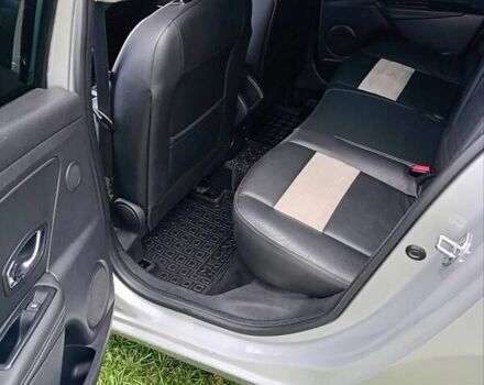 Серый Рено Меган, объемом двигателя 1.46 л и пробегом 230 тыс. км за 8400 $, фото 9 на Automoto.ua