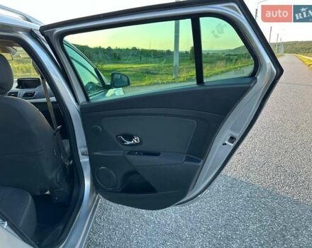 Рено Меган 2013 в Виннице на Automoto.ua Серый Рено Меган, объемом двигателя 1.46 л и пробегом 270 тыс. км за 7800 $, фото 20 на Automoto.ua