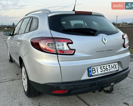 Серый Рено Меган, объемом двигателя 1.46 л и пробегом 250 тыс. км за 7200 $, фото 8 на Automoto.ua