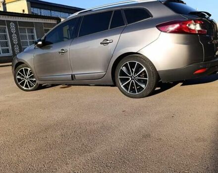 Серый Рено Меган, объемом двигателя 1.5 л и пробегом 256 тыс. км за 9250 $, фото 1 на Automoto.ua