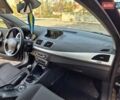 Сірий Рено Меган, об'ємом двигуна 1.5 л та пробігом 302 тис. км за 7700 $, фото 21 на Automoto.ua