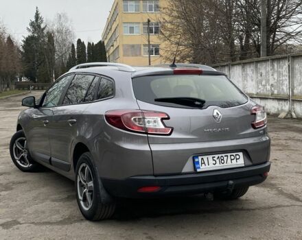 Серый Рено Меган, объемом двигателя 1.5 л и пробегом 235 тыс. км за 7700 $, фото 1 на Automoto.ua