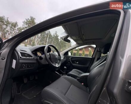 Серый Рено Меган, объемом двигателя 1.46 л и пробегом 233 тыс. км за 9800 $, фото 46 на Automoto.ua