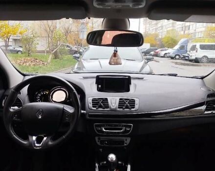 Сірий Рено Меган, об'ємом двигуна 1.2 л та пробігом 240 тис. км за 8400 $, фото 5 на Automoto.ua