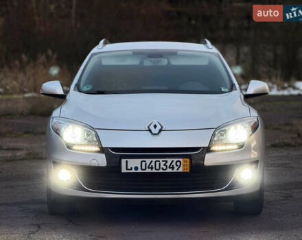 Сірий Рено Меган, об'ємом двигуна 1.46 л та пробігом 215 тис. км за 8899 $, фото 1 на Automoto.ua