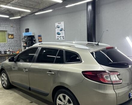 Сірий Рено Меган, об'ємом двигуна 1.5 л та пробігом 290 тис. км за 7999 $, фото 3 на Automoto.ua