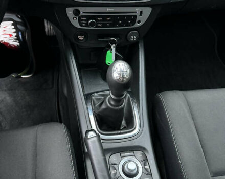 Серый Рено Меган, объемом двигателя 1.46 л и пробегом 285 тыс. км за 7400 $, фото 19 на Automoto.ua