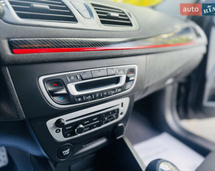 Серый Рено Меган, объемом двигателя 1.5 л и пробегом 280 тыс. км за 8999 $, фото 45 на Automoto.ua