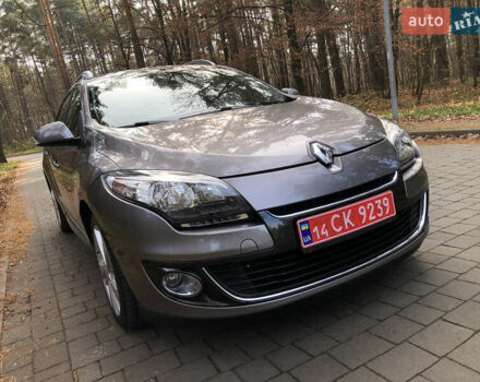 Серый Рено Меган, объемом двигателя 1.5 л и пробегом 251 тыс. км за 8450 $, фото 3 на Automoto.ua
