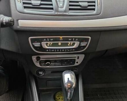 Серый Рено Меган, объемом двигателя 1.46 л и пробегом 225 тыс. км за 8500 $, фото 8 на Automoto.ua