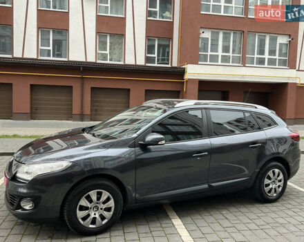 Серый Рено Меган, объемом двигателя 1.5 л и пробегом 203 тыс. км за 7700 $, фото 4 на Automoto.ua