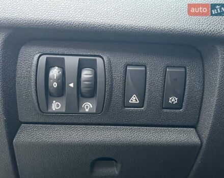 Серый Рено Меган, объемом двигателя 1.46 л и пробегом 230 тыс. км за 7470 $, фото 51 на Automoto.ua