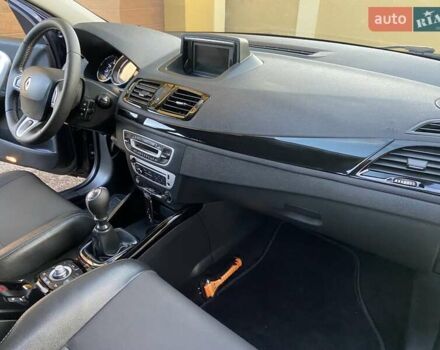 Серый Рено Меган, объемом двигателя 1.5 л и пробегом 194 тыс. км за 8850 $, фото 98 на Automoto.ua